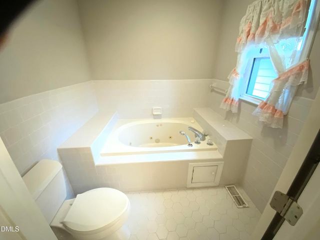 100 E C Street, Erwin, NC 28339