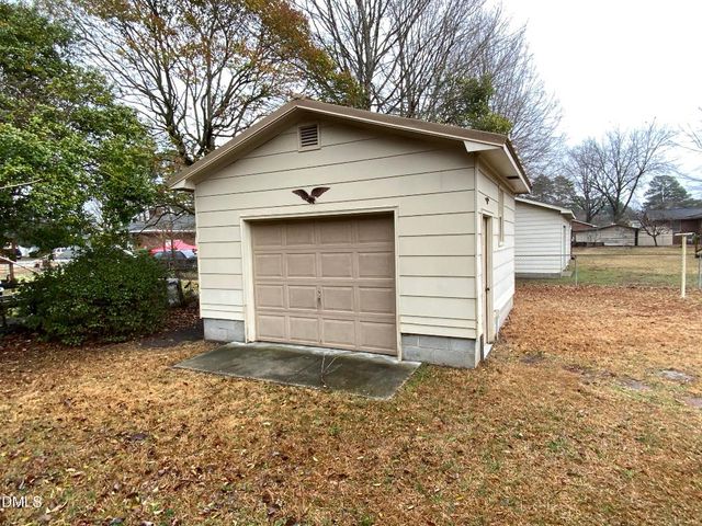 100 E C Street, Erwin, NC 28339