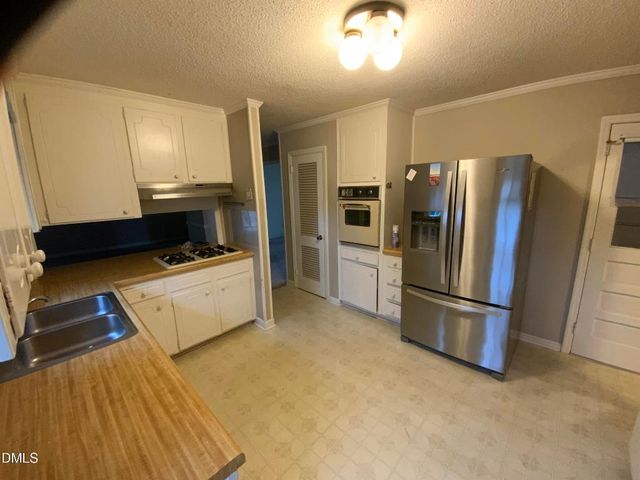 100 E C Street, Erwin, NC 28339