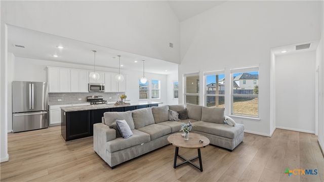 10021 Mulhouse Drive, Schertz, TX 78154