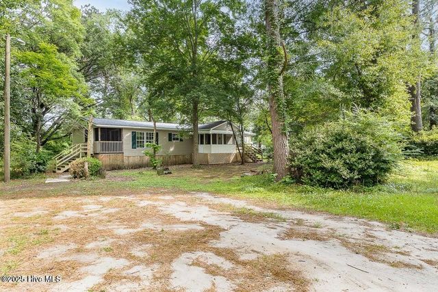 150 Jr Road, New Bern, NC 28560