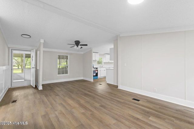 150 Jr Road, New Bern, NC 28560