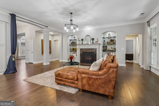5715 Catalpa Court, Cumming, GA 30040
