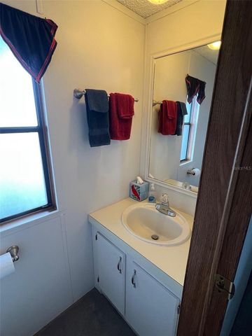 6580 SEMINOLE BOULEVARD 300, Seminole, FL 33772