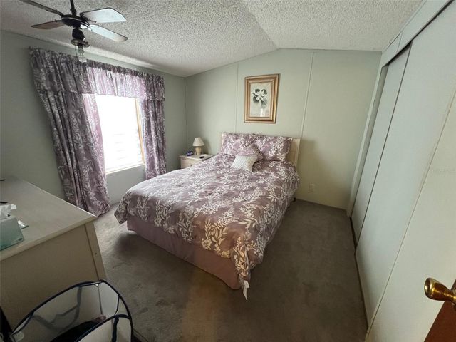 6580 SEMINOLE BOULEVARD 300, Seminole, FL 33772