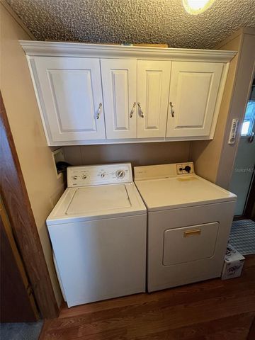 6580 SEMINOLE BOULEVARD 300, Seminole, FL 33772