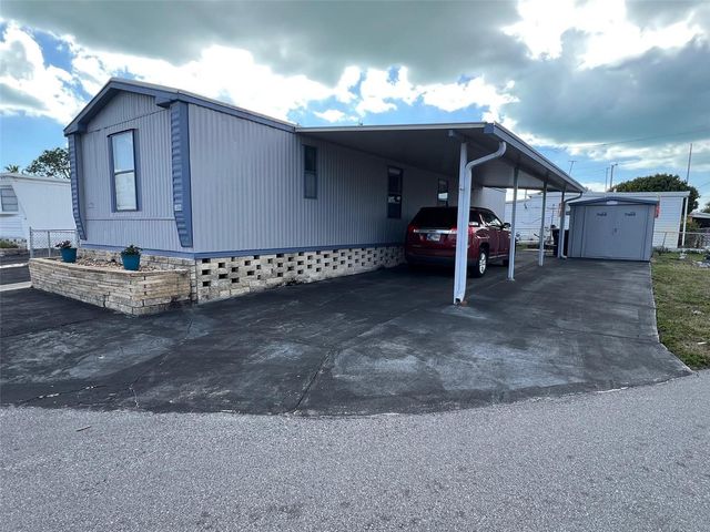 6580 SEMINOLE BOULEVARD 300, Seminole, FL 33772