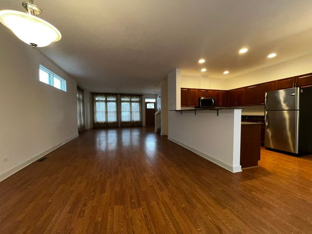 1516 Broadway Street, Blue Island, IL 60406