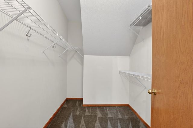 15280 Flower Way 230, Apple Valley, MN 55124
