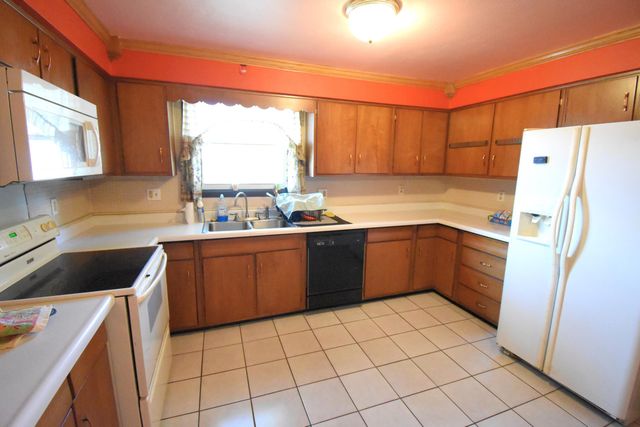 719 N Monroe Street, Rensselaer, IN 47978