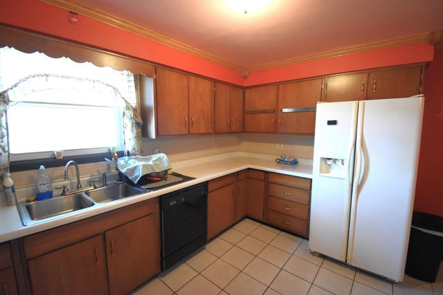 719 N Monroe Street, Rensselaer, IN 47978