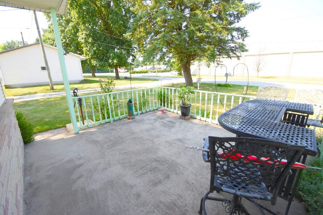 719 N Monroe Street, Rensselaer, IN 47978