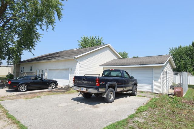 719 N Monroe Street, Rensselaer, IN 47978