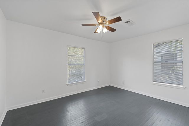 616 Tulane Street, Beverly Hills, TX 76711