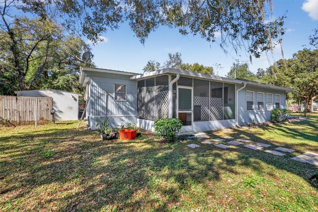 10438 SE 130TH PLACE, Ocklawaha, FL 32179