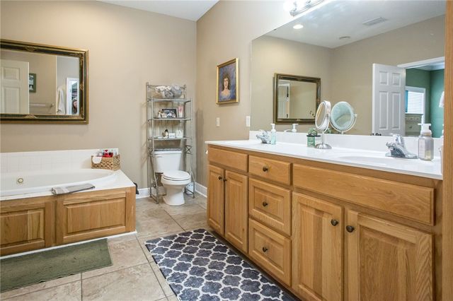 851 Carriage Lane, Waycross, GA 31503