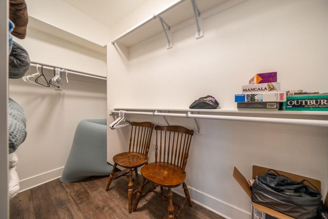 19404 Peppernut Drive, Redding, CA 96003