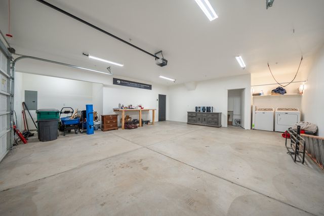 19404 Peppernut Drive, Redding, CA 96003