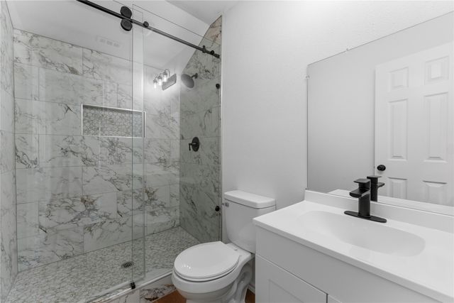 2732 Mckenzie Avenue, Waco, TX 76708
