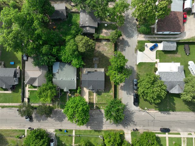 2732 Mckenzie Avenue, Waco, TX 76708