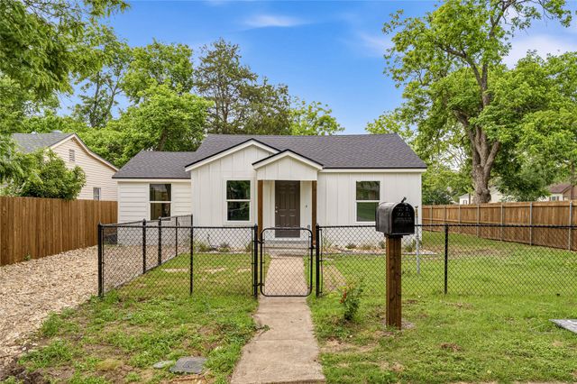 2732 Mckenzie Avenue, Waco, TX 76708