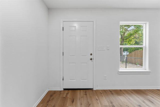 2732 Mckenzie Avenue, Waco, TX 76708