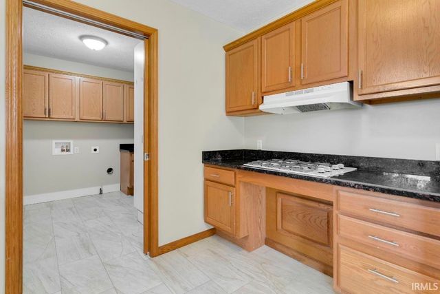 56545 Sun Ray Drive, Elkhart, IN 46516