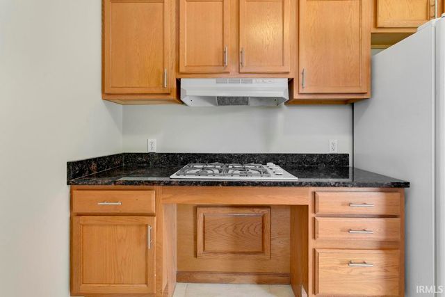 56545 Sun Ray Drive, Elkhart, IN 46516