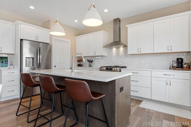 8367 Bauer Ridge Avenue, Jenison, MI 49428