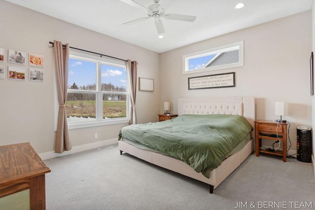8367 Bauer Ridge Avenue, Jenison, MI 49428
