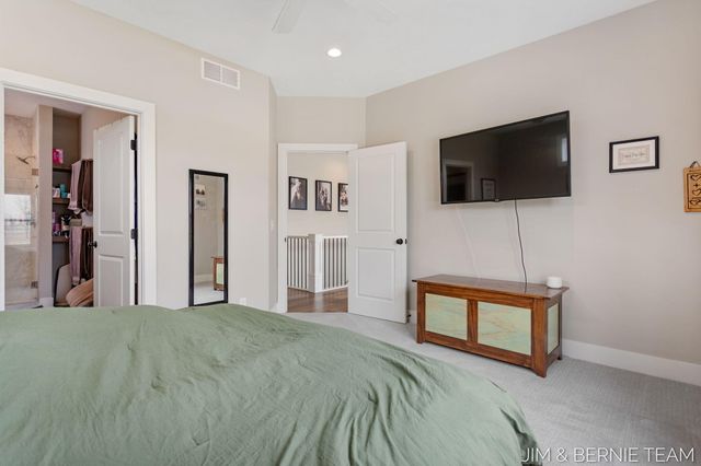8367 Bauer Ridge Avenue, Jenison, MI 49428