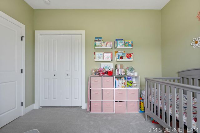8367 Bauer Ridge Avenue, Jenison, MI 49428