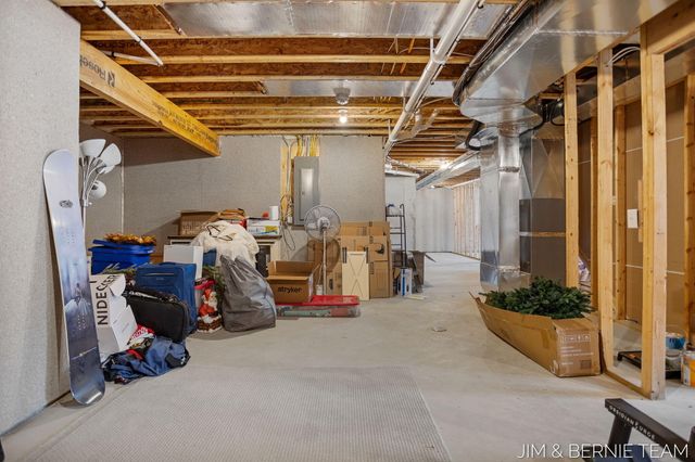 8367 Bauer Ridge Avenue, Jenison, MI 49428