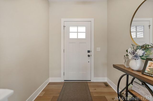8367 Bauer Ridge Avenue, Jenison, MI 49428