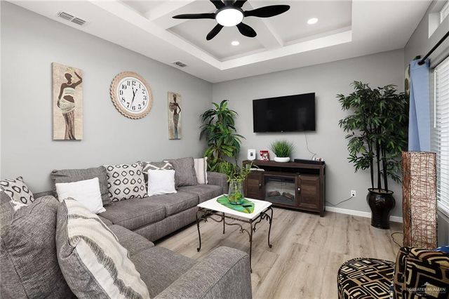 7222 Champagne Drive, Edinburg, TX 78542