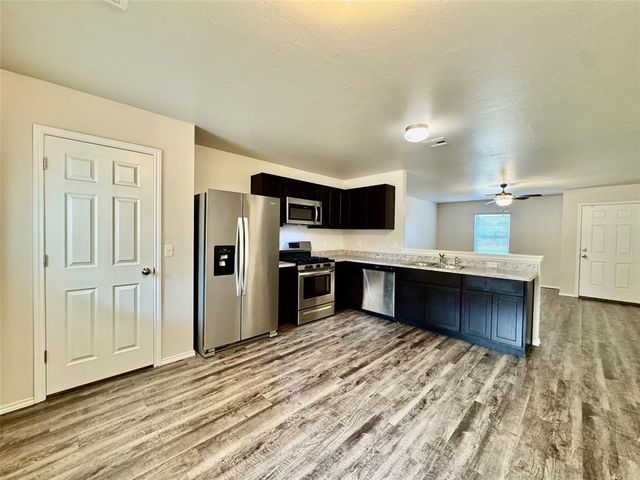 10612 SW 22nd Street, Yukon, OK 73099