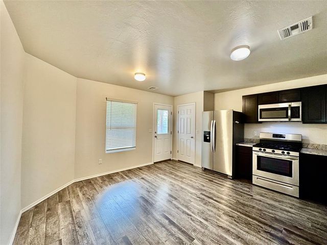 10612 SW 22nd Street, Yukon, OK 73099
