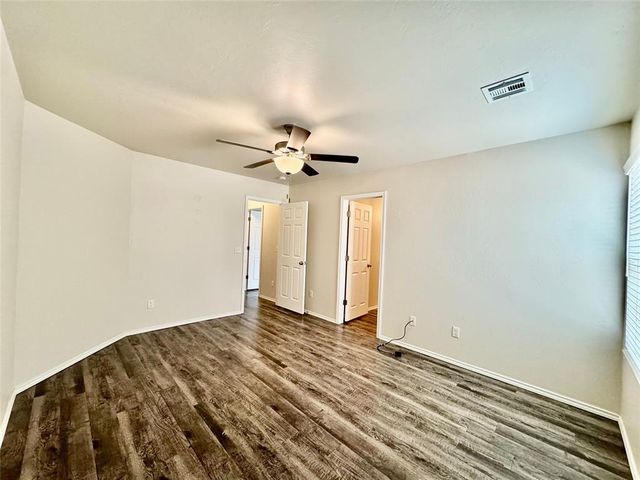 10612 SW 22nd Street, Yukon, OK 73099