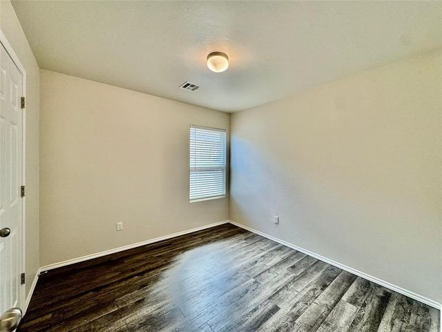 10612 SW 22nd Street, Yukon, OK 73099