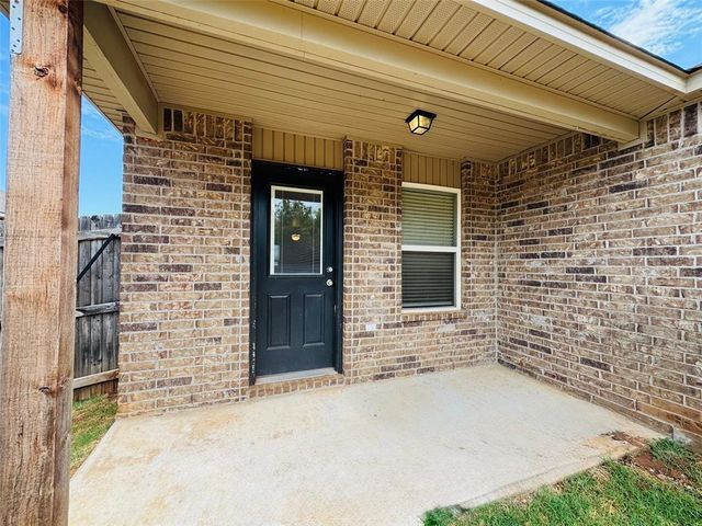 10612 SW 22nd Street, Yukon, OK 73099