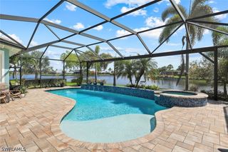 6460 Pembroke WAY, Naples, FL 34113