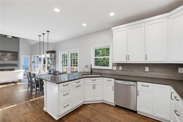 4535 Village Springs Run, Atlanta, GA 30338