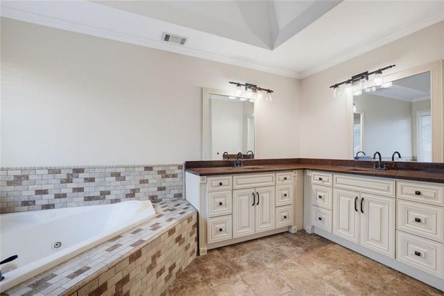 4535 Village Springs Run, Atlanta, GA 30338