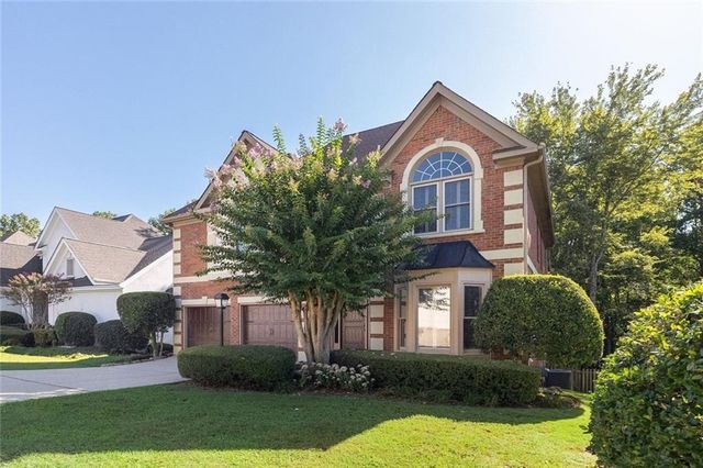 4535 Village Springs Run, Atlanta, GA 30338