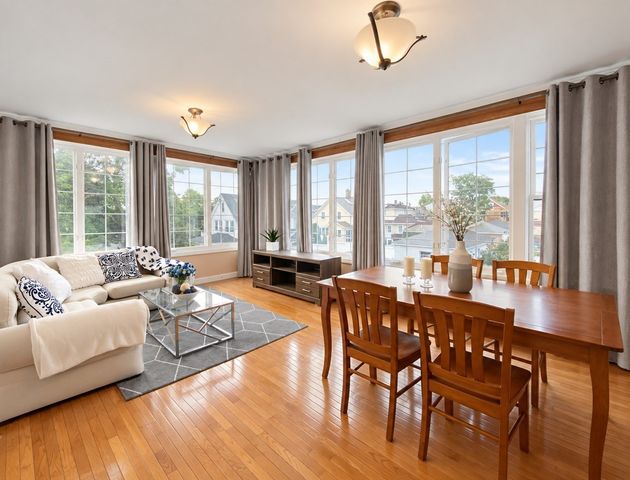 12 Bradbury Ave 12, Medford, MA 02155