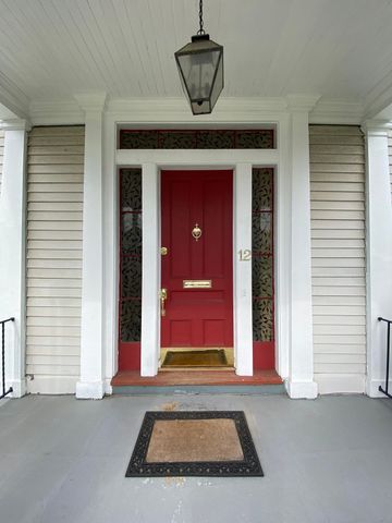 12 Bradbury Ave 12, Medford, MA 02155