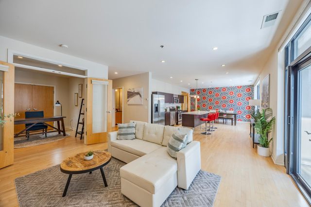 3104 W Lake Street 309, Minneapolis, MN 55416