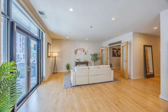 3104 W Lake Street 309, Minneapolis, MN 55416