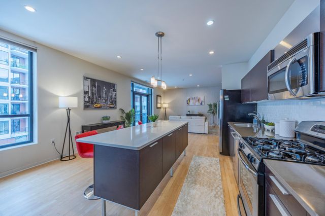 3104 W Lake Street 309, Minneapolis, MN 55416