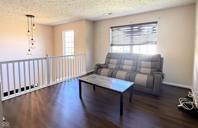 1881 Wynnewood Lane, Avon, IN 46123